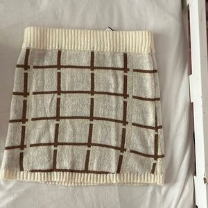 Knit mini skirt